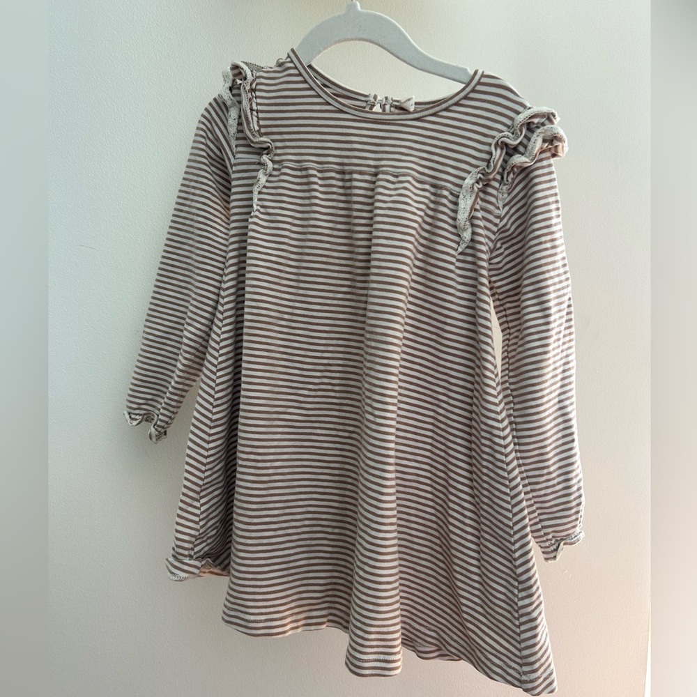 Quincy Mae 4-5 t long sleeve dress